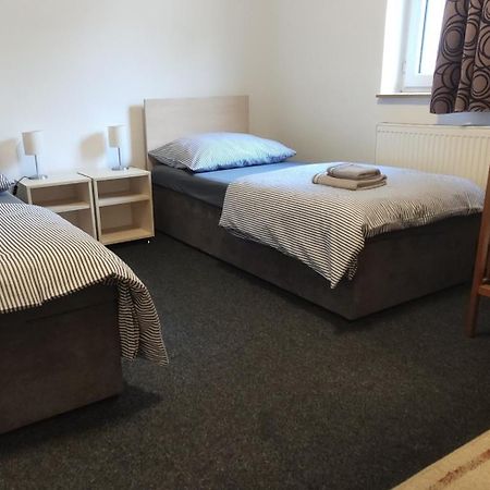 Xlsuite Apartment Comfort Piest'any Eksteriør billede