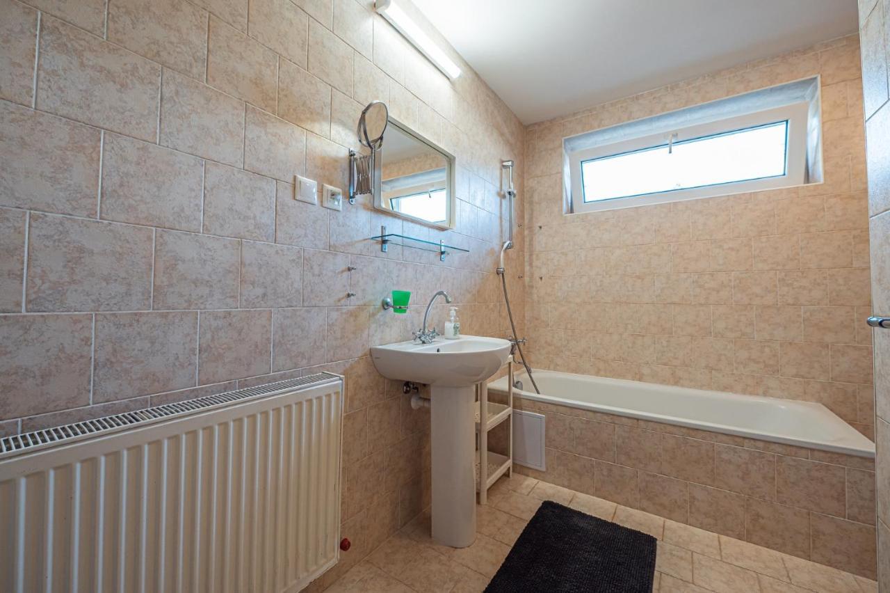 Xlsuite Apartment Comfort Piest'any Eksteriør billede