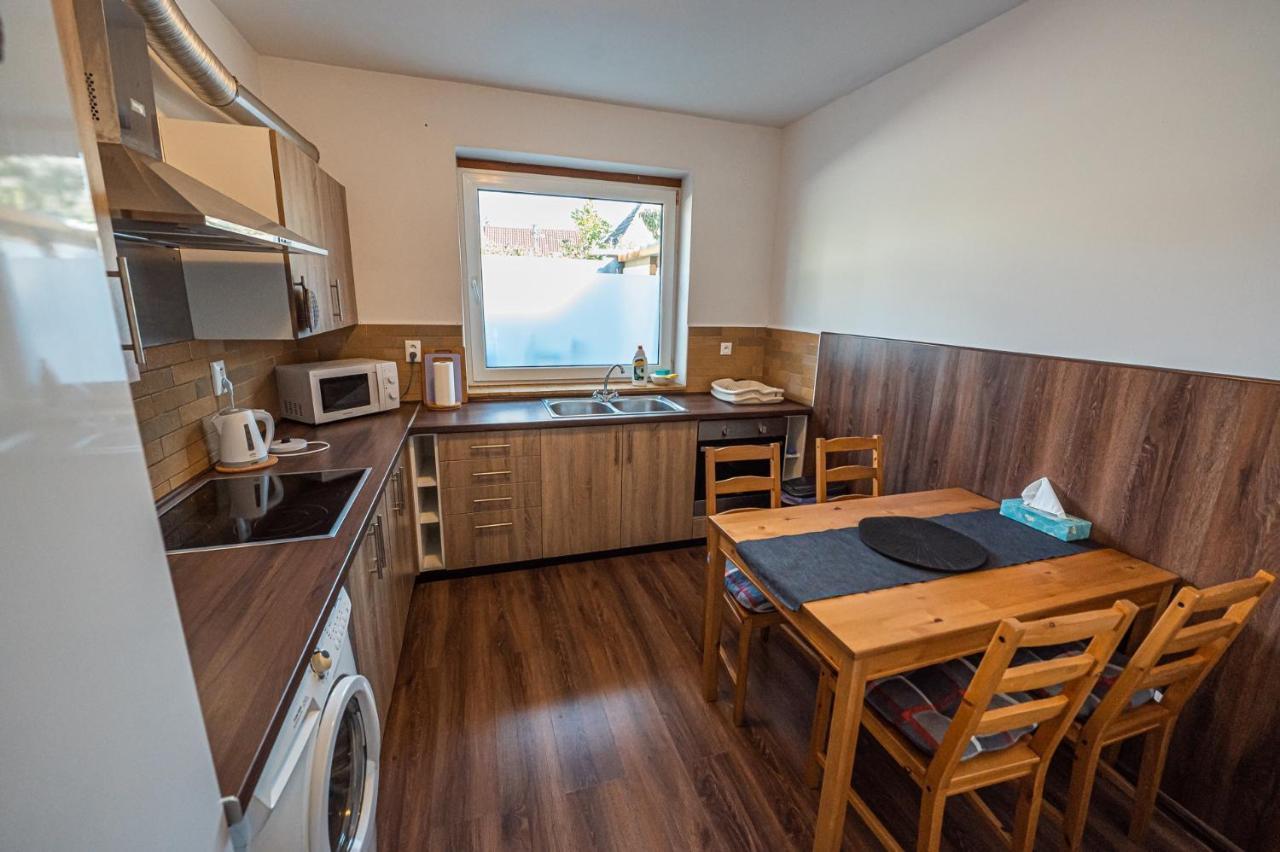 Xlsuite Apartment Comfort Piest'any Eksteriør billede